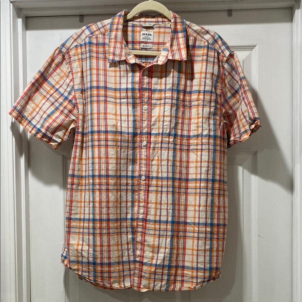 Prana Casual Button Down Shirt in Blue with Relaxed Fit and Breathable Fabric
